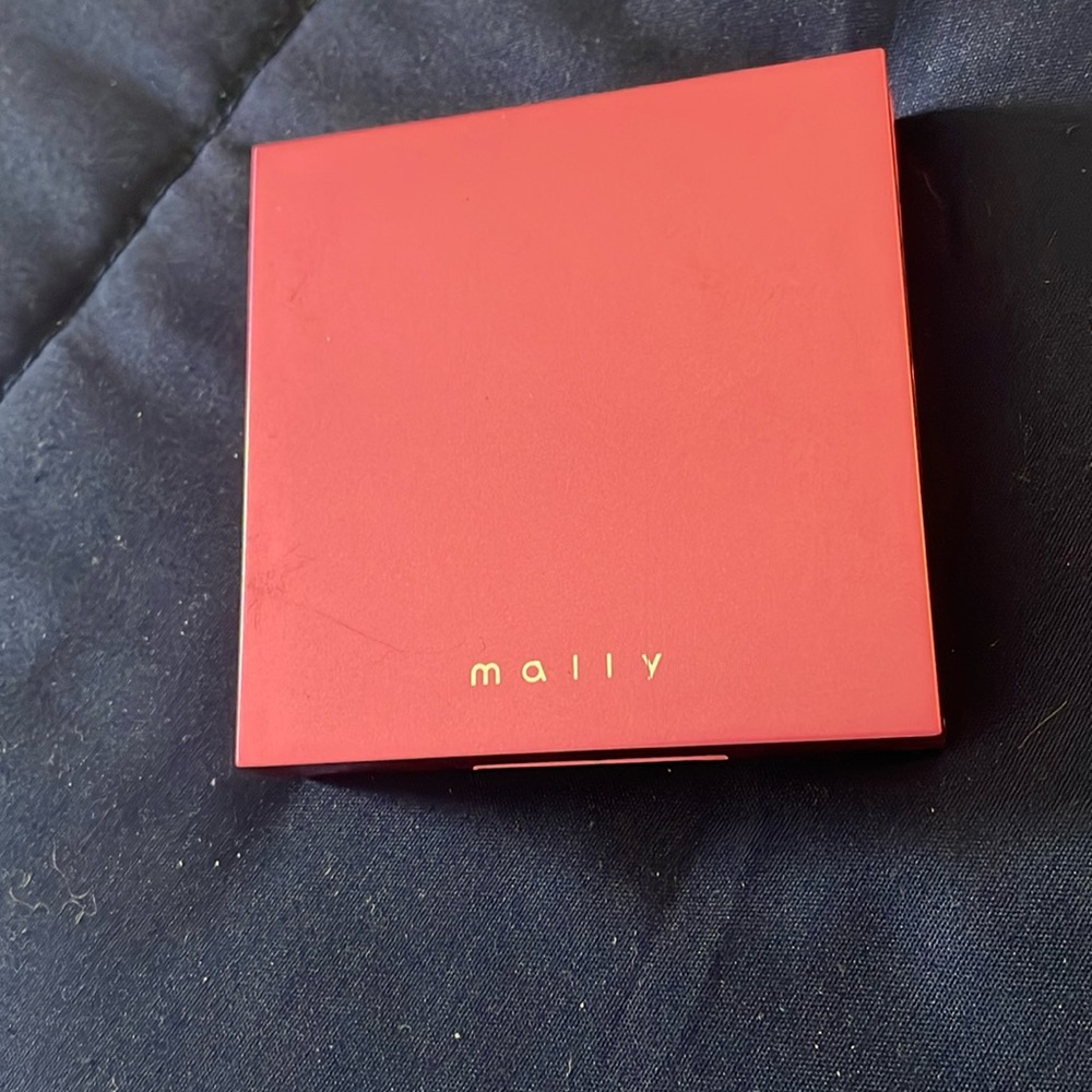 Mally Bronzer